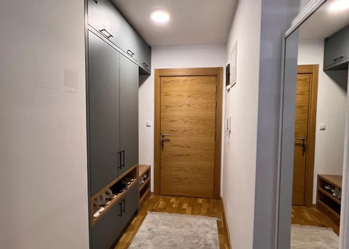 Malicanin アパート *